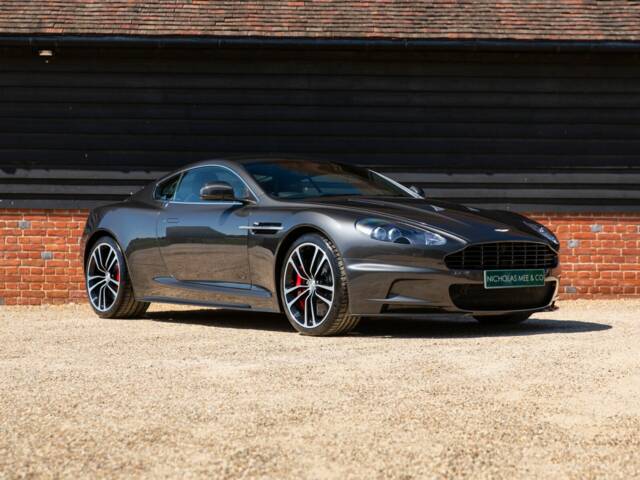 Afbeelding 1/50 van Aston Martin DBS (2012)