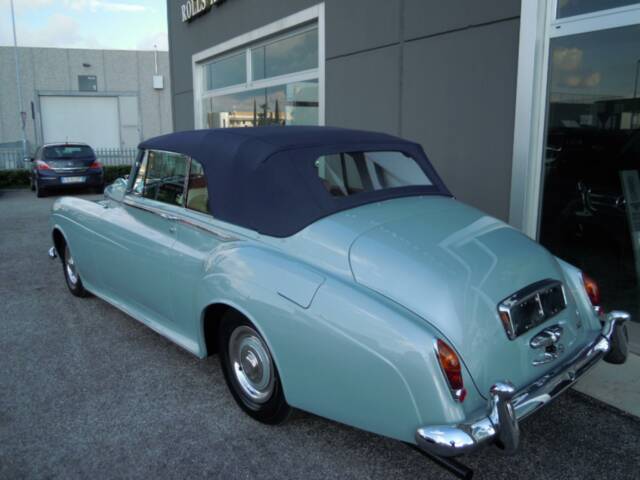 Imagen 1/21 de Bentley S3 Mulliner Park Ward DHC (1965)