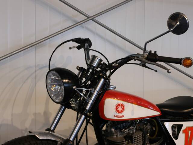 Yamaha SR500