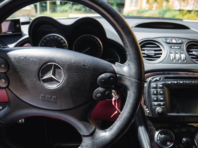 Mercedes-Benz SL 550
