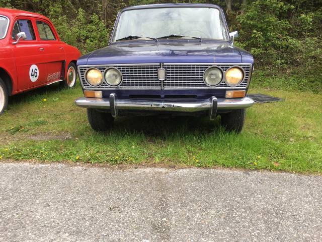Lada 1500