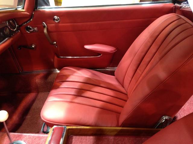 Mercedes-Benz 230 SL