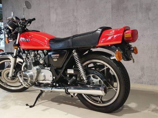 Suzuki GS 500