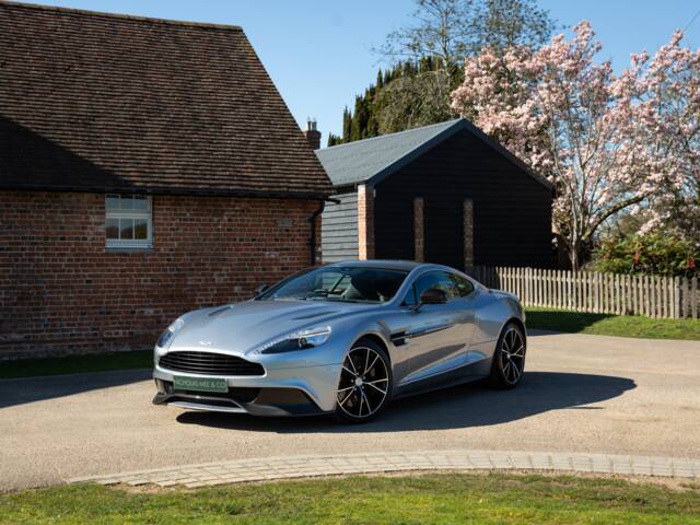 Aston Martin Vanquish