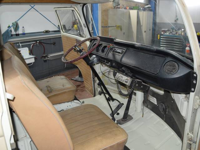 Volkswagen T2a Westfalia