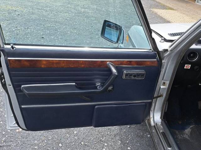 BMW 3,3 Li