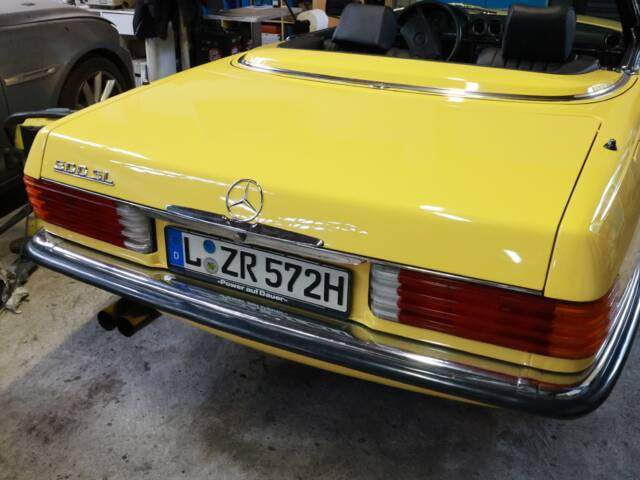 Mercedes-Benz 500 SL