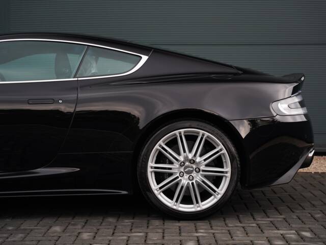 Aston Martin DBS