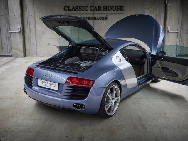 Audi R8