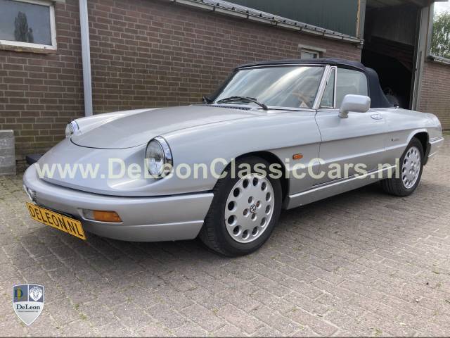 Alfa Romeo 2.0 Spider - Alfa Romeo Spider 2000