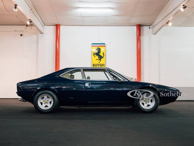 Ferrari Dino 308 GT4