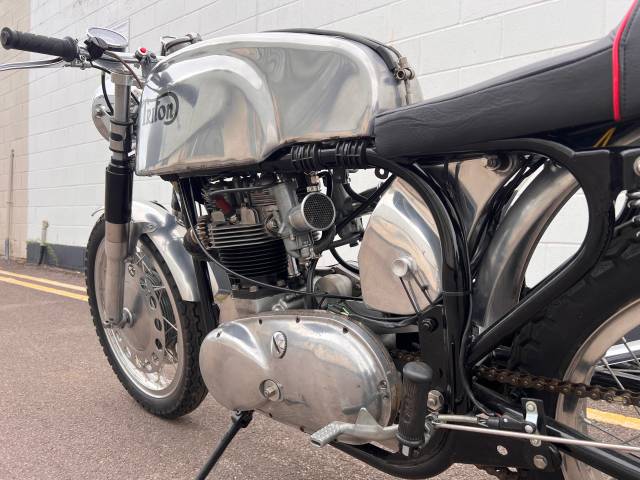 Triton 650