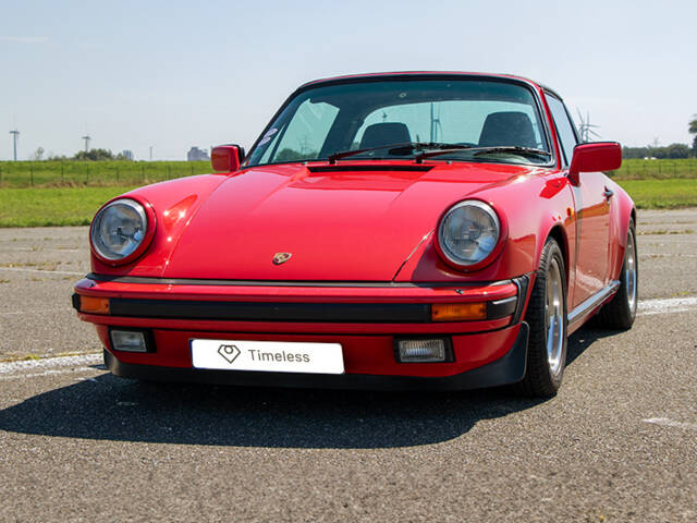 Porsche 911 Carrera 3.2