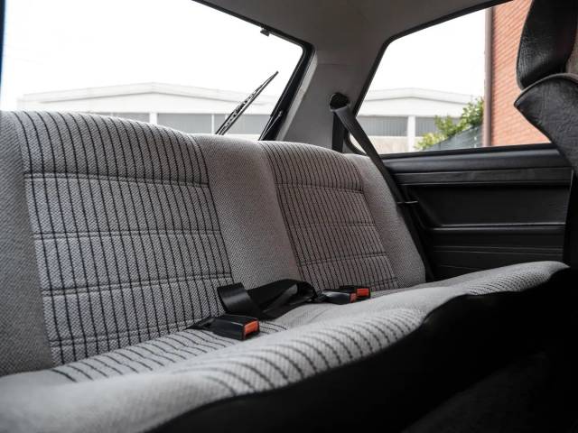 Volkswagen Golf Mk I GTD 1.6