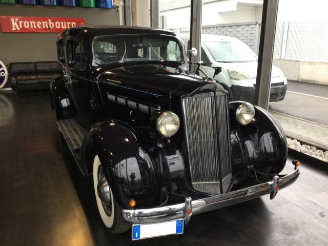 Immagine 1/28 di Packard Super Eight (1937)