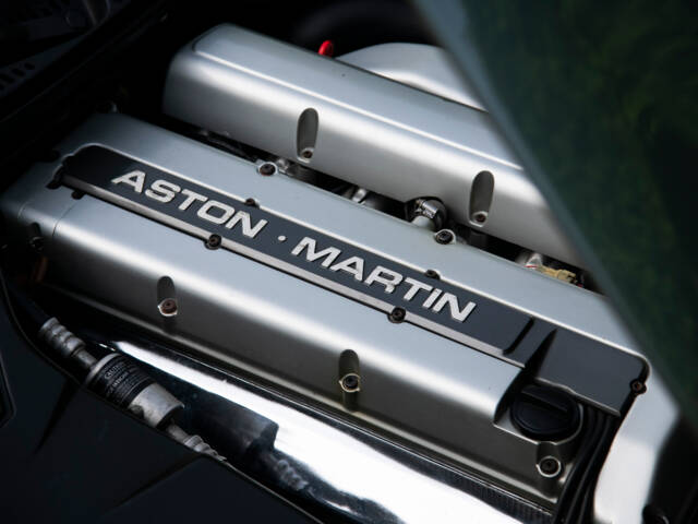Aston Martin DB 7