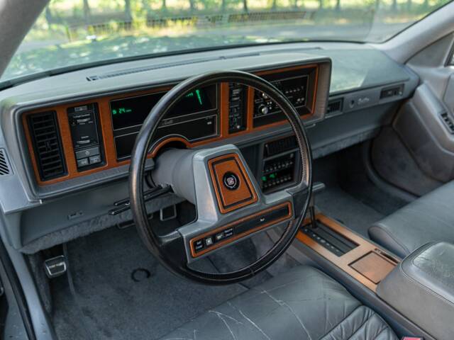 Cadillac Seville