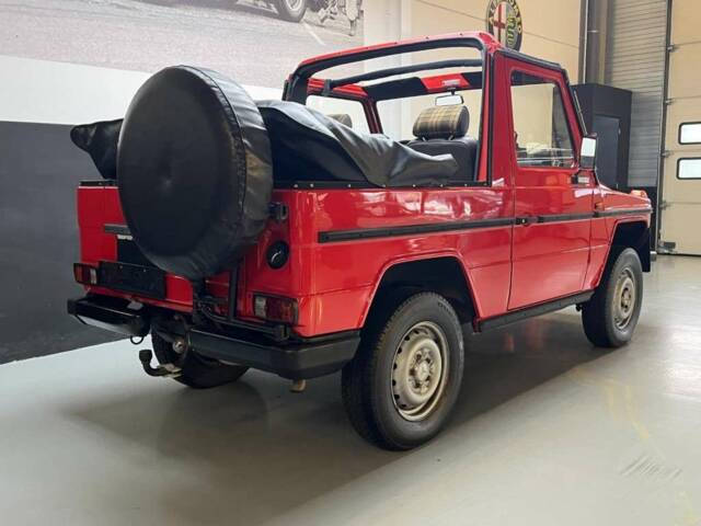 Mercedes-Benz 230 GE (SWB)