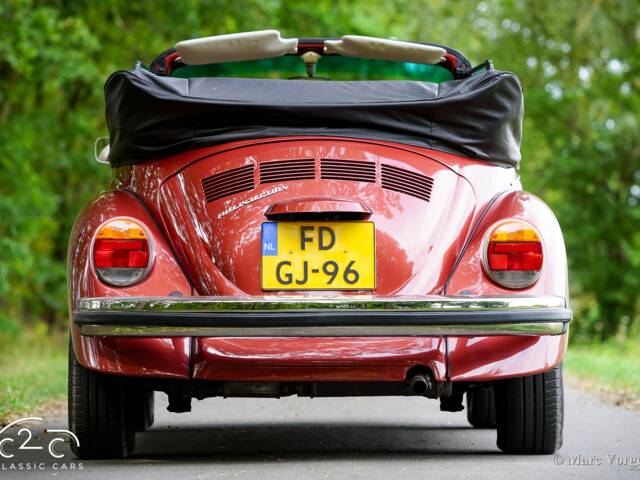 Volkswagen Käfer 1303 "Champagne Edition"