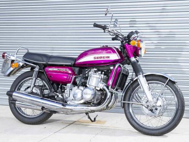 Suzuki GT 750