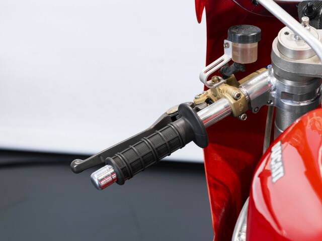 Ducati ST2