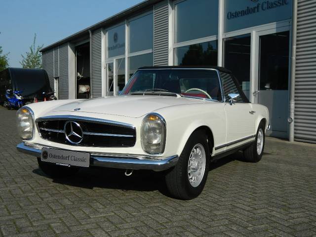 Mercedes-Benz 280 SL