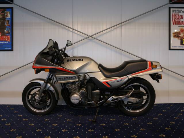 Suzuki XN85 Turbo