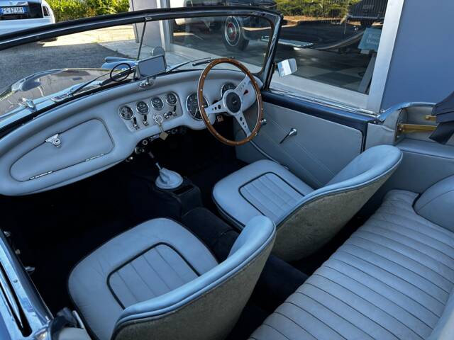 Daimler SP 250