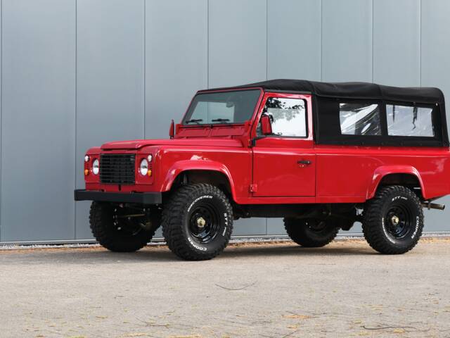 Land Rover 110