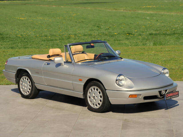 Immagine 1/50 di Alfa Romeo 2.0 Spider (1992)
