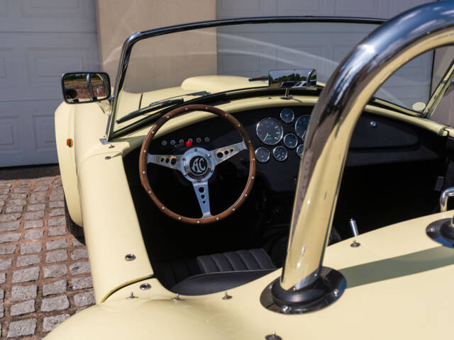 AC Cobra 289