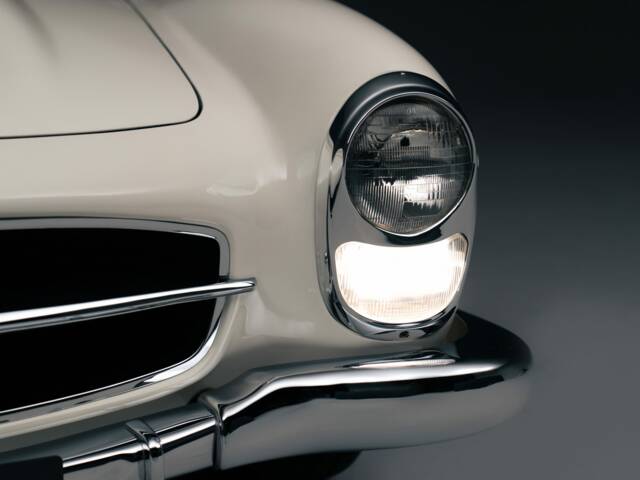 Mercedes-Benz 300 SL Roadster