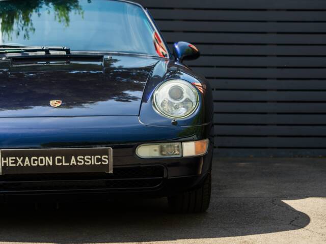 Porsche 911 Carrera 4