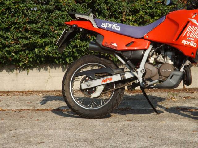 Aprilia Pegaso 125