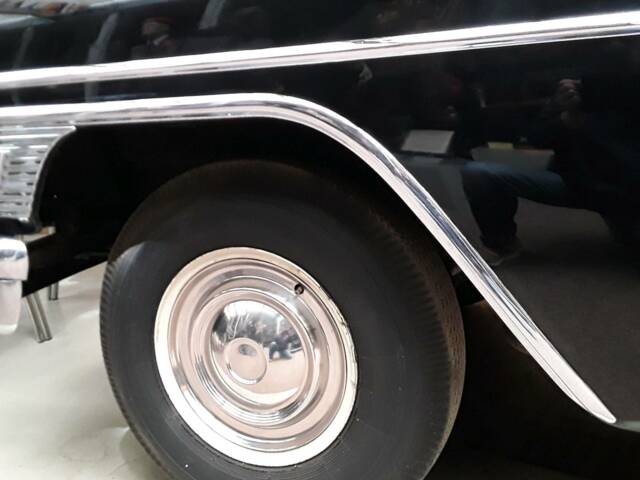 GAZ Chaika GAZ-13
