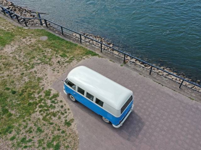 Volkswagen T1 minibus