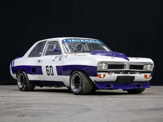 Image 1/18 of Vauxhall Viva (1970)