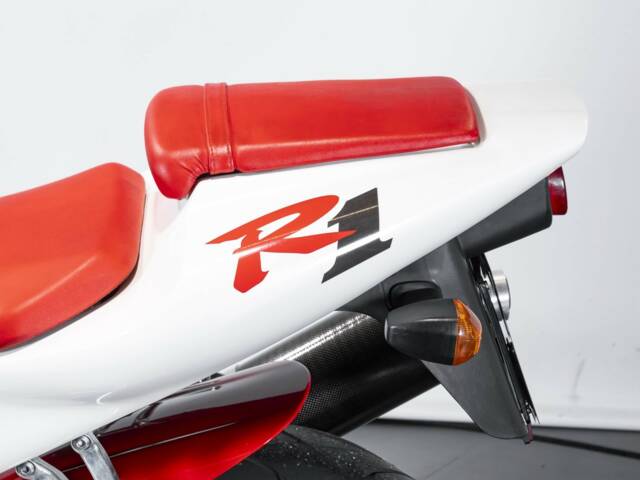 Yamaha YZF 1000 R1