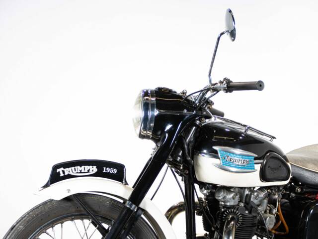 Triumph 6T Thunderbird