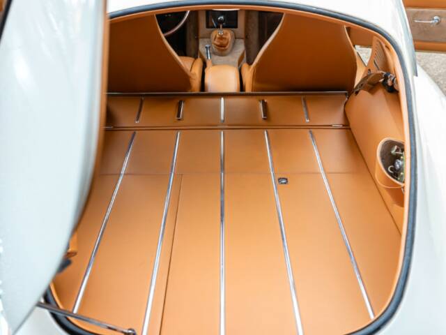 Jaguar E-Type 4.2