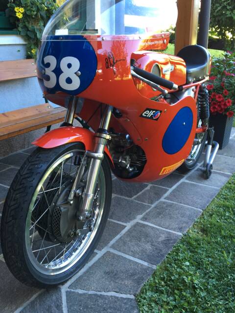 Aermacchi Ala d'Oro 350