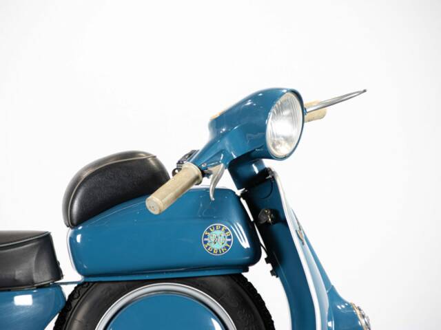 Piaggio Vespa 90 SS