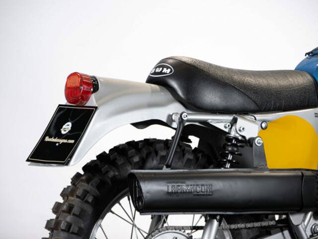 SWM 125 Six Days
