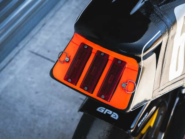 Kawasaki ZX-R 750