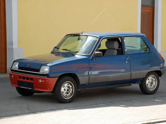 Imagen 1/20 de Renault R 5 (1985)