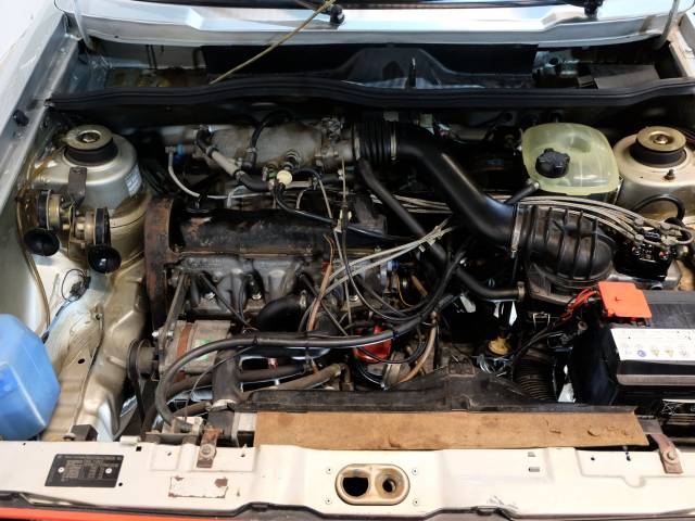 Volkswagen Golf Mk I GTI 1.6