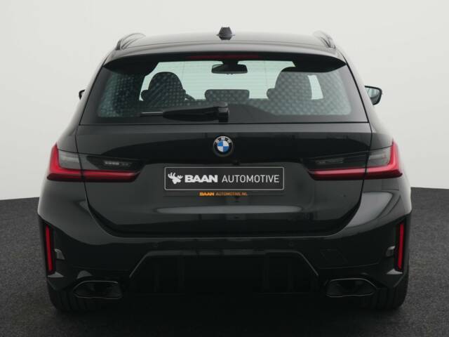 BMW 330i xDrive Touring