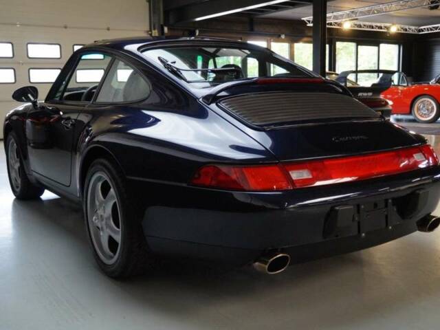 Porsche 911 Carrera