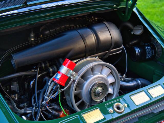 Porsche 911 2.4 T