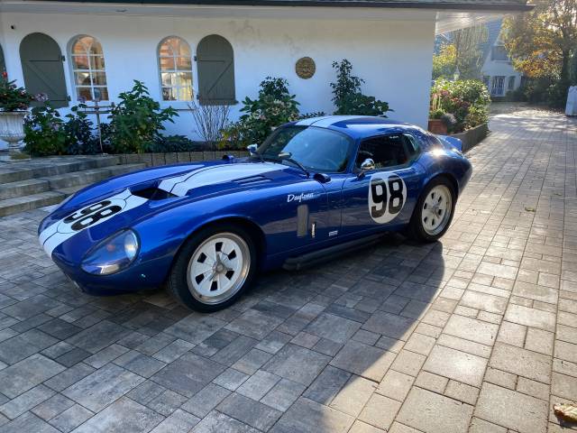 Immagine 1/12 di Shelby Daytona Cobra Coupe (1965)